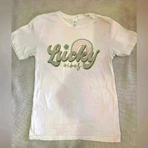 Women’s size small canvas lucky vibes tee - Picture 1 of 2